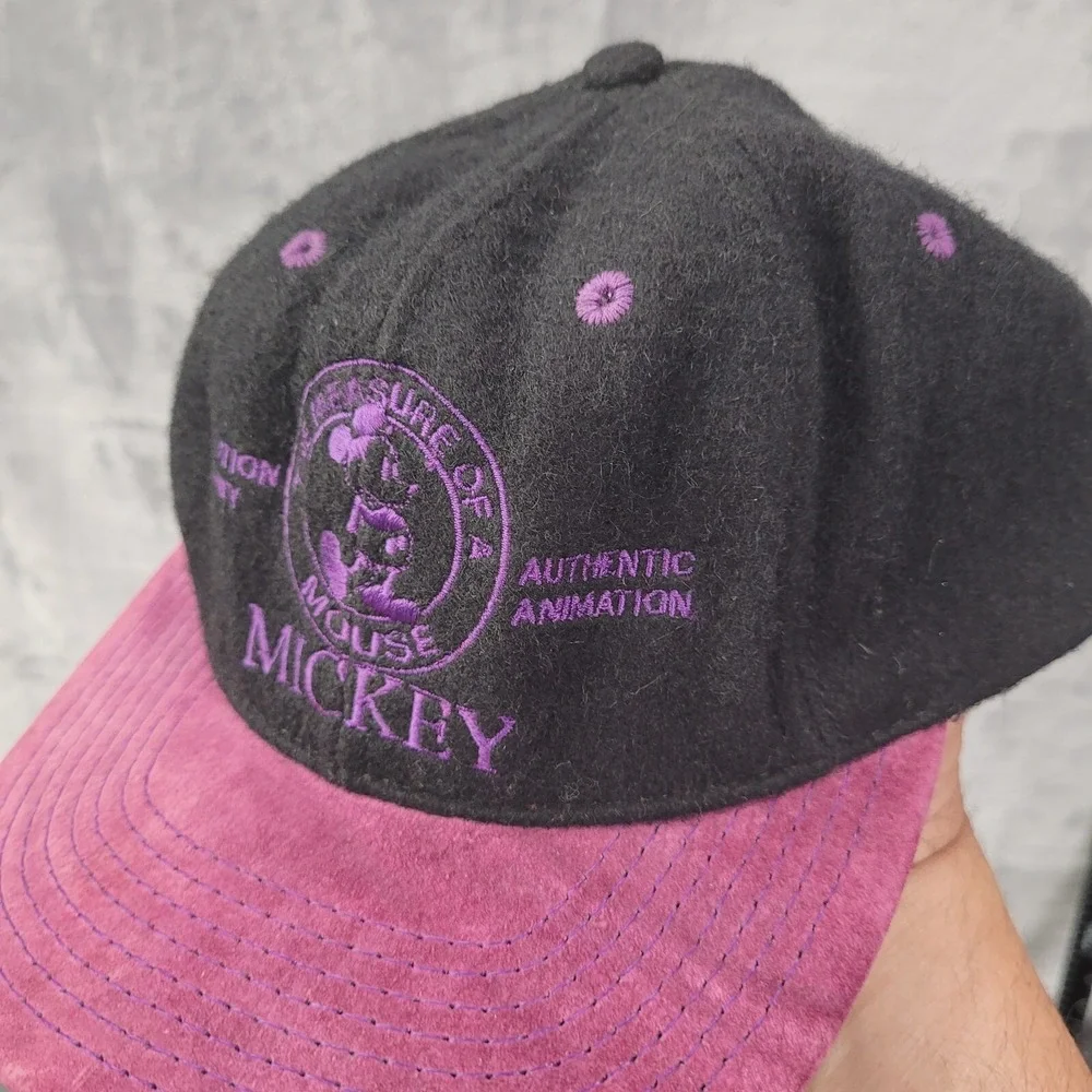 Vintage Disney Store Mickey Mouse Snapback Hat Black Purple Wool Made in USA Cap